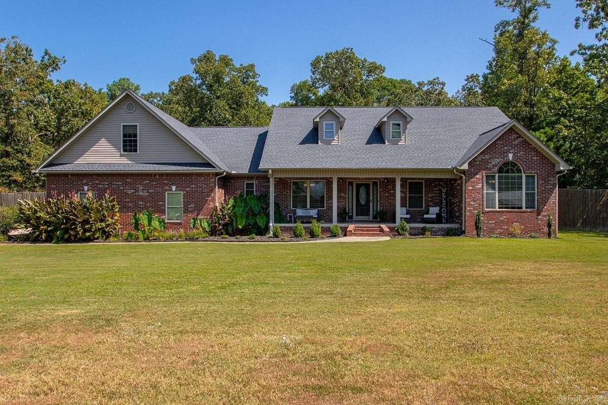 1.8 Acres of Land with Home for Sale in Pearcy, Arkansas
