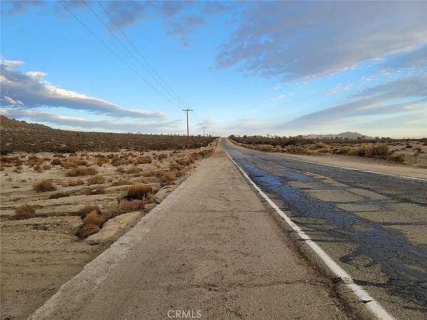 2.53 Acres of Land for Sale in Palmdale, California
