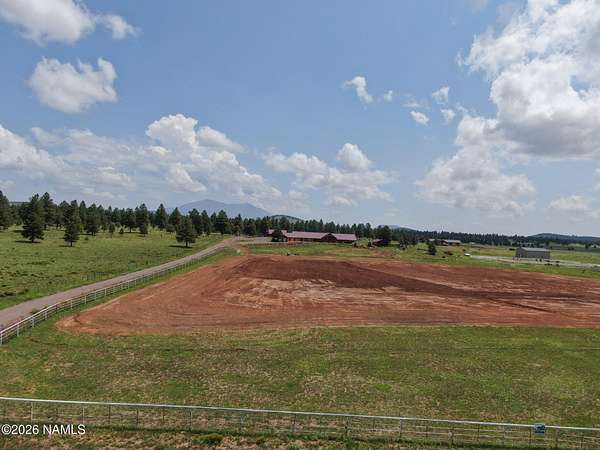 10 Acres of Land for Sale in Parks, Arizona