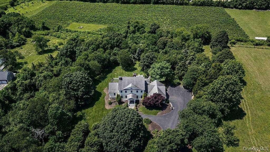 2.44 Acres of Land with Home for Sale in Cutchogue, New York