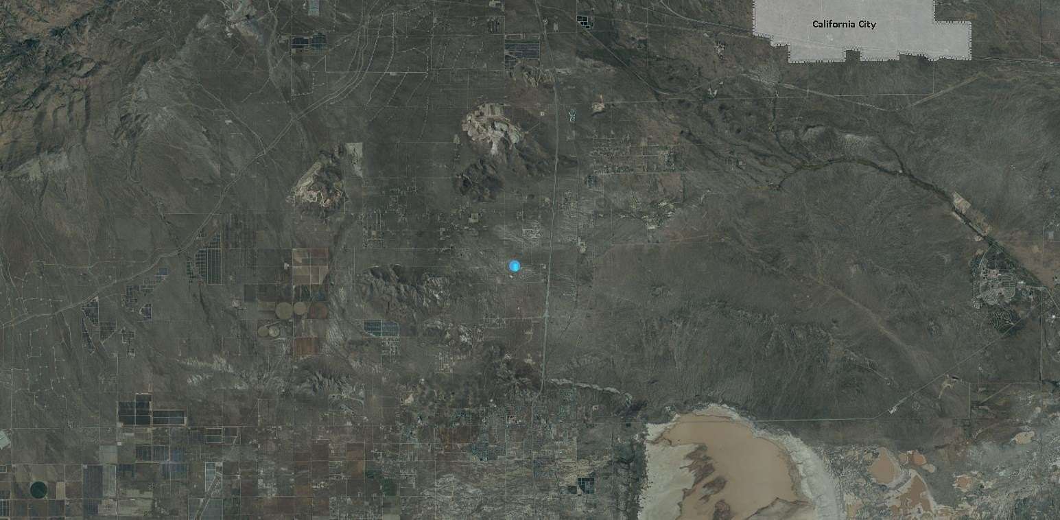 2.5 Acres of Land for Sale in Mojave, California