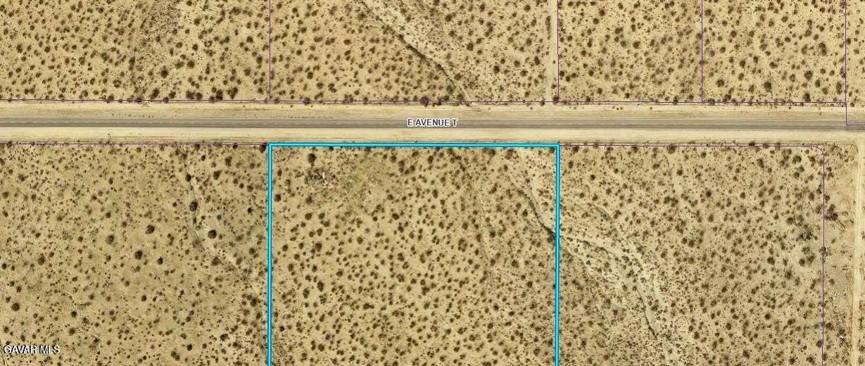 19.3 Acres of Land for Sale in Sun Village, California