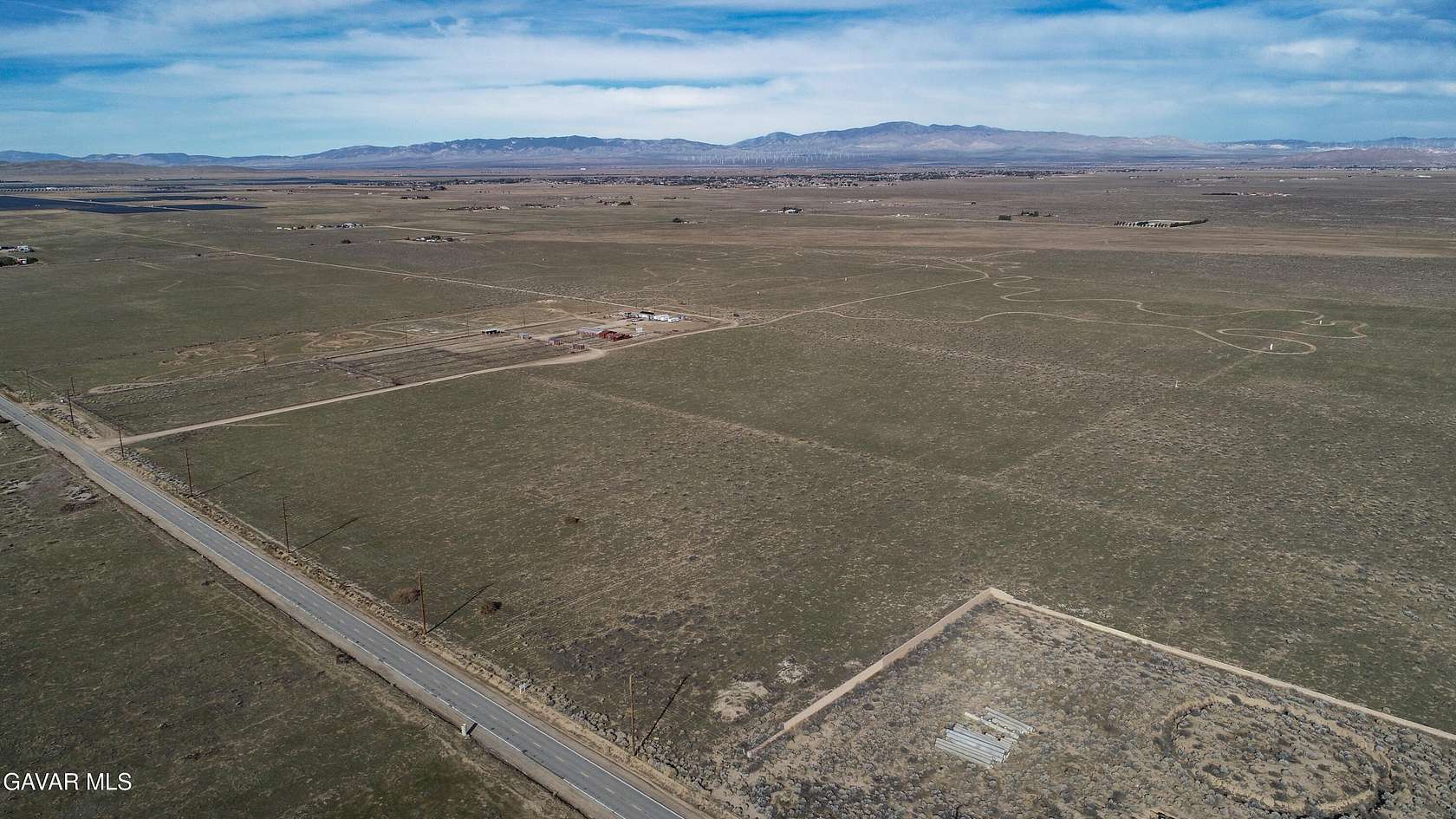 33.2 Acres of Commercial Land for Sale in Lancaster, California
