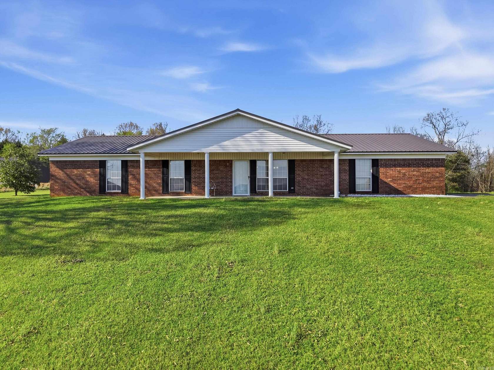 7.5 Acres of Improved Mixed-Use Land for Sale in Greenbrier, Arkansas