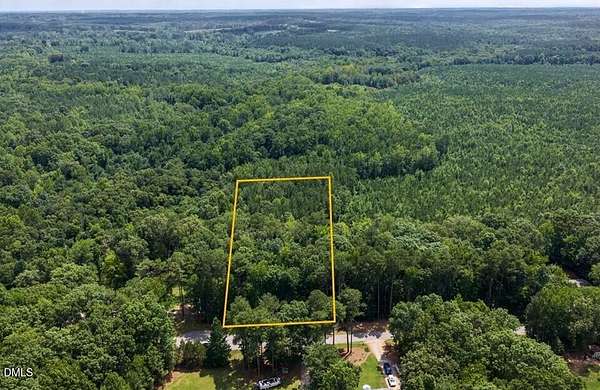 1 Acre of Residential Land for Sale in Macon, North Carolina