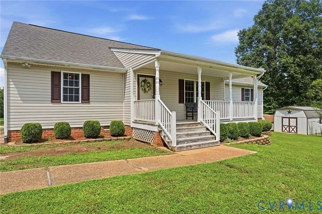 5 Acres of Land with Home for Sale in Crewe, Virginia