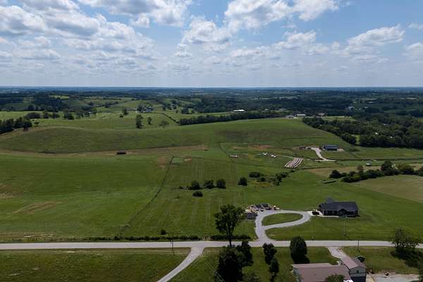 4.14 Acres of Residential Land for Sale in Winchester, Kentucky
