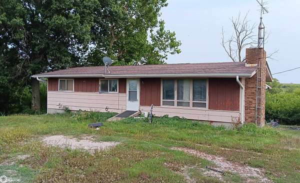 8.79 Acres of Land with Home for Sale in Bloomfield, Iowa