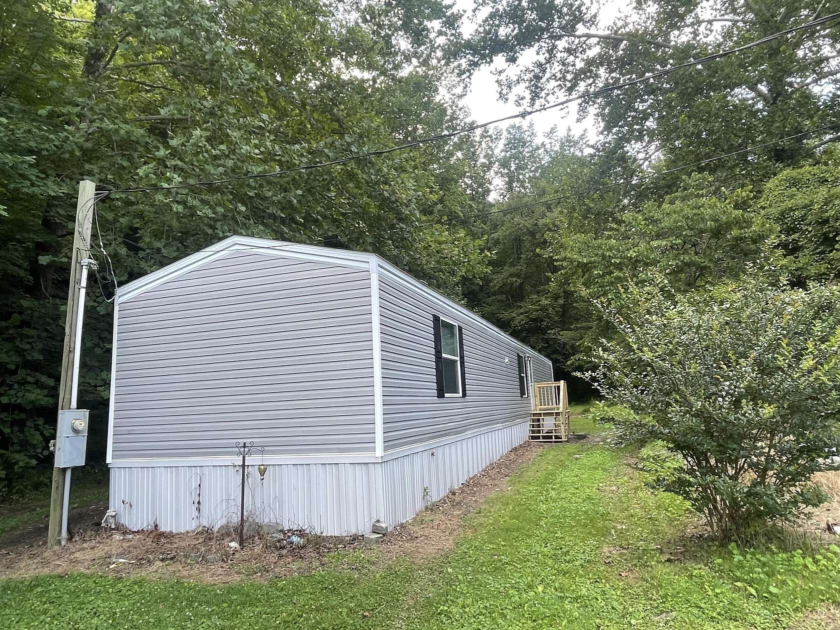 2 Acres of Land with Home for Sale in Barbourville, Kentucky