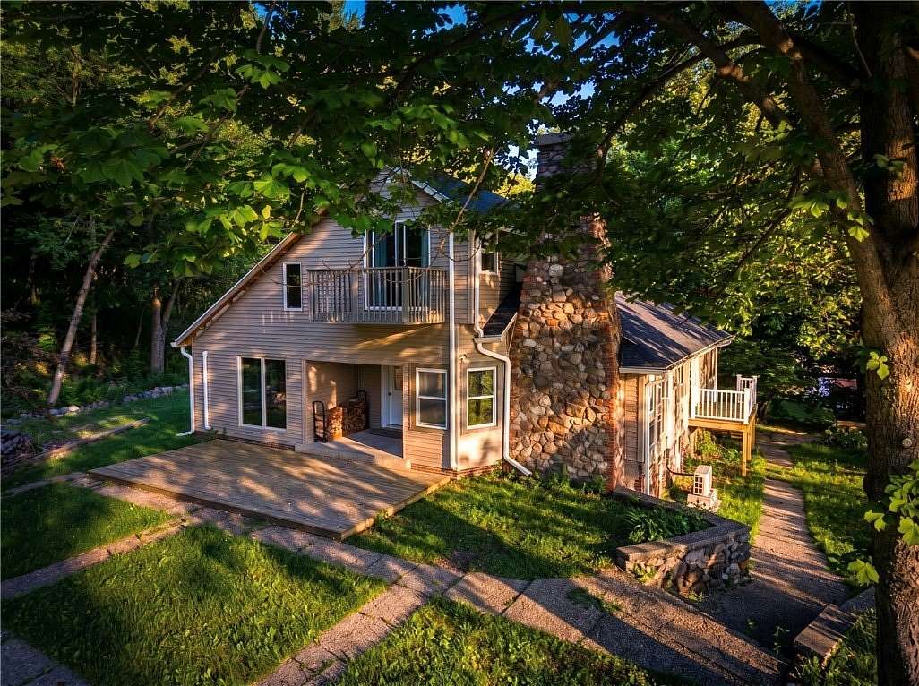 1.7 Acres of Land with Home for Sale in Marietta, New York