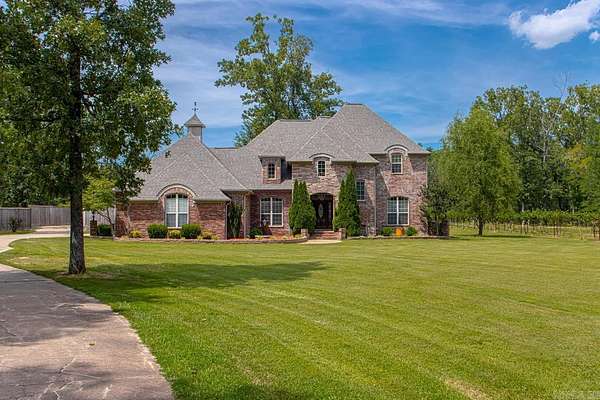3 Acres of Land with Home for Sale in Vilonia, Arkansas