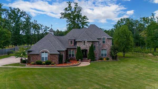 3 Acres of Land with Home for Sale in Vilonia, Arkansas