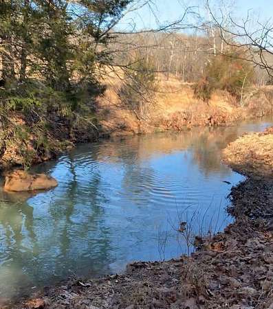 175 Acres of Land for Sale in Ash Flat, Arkansas
