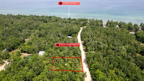 0.25 Acres of Land for Sale in Cheboygan, Michigan