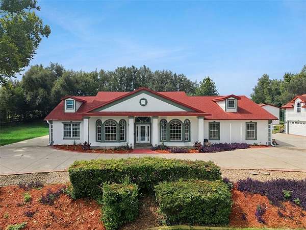 2.25 Acres of Land with Home for Sale in Montverde, Florida