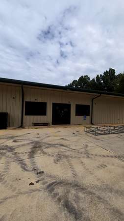 1.8 Acres of Improved Commercial Land for Sale in Cherokee Village, Arkansas