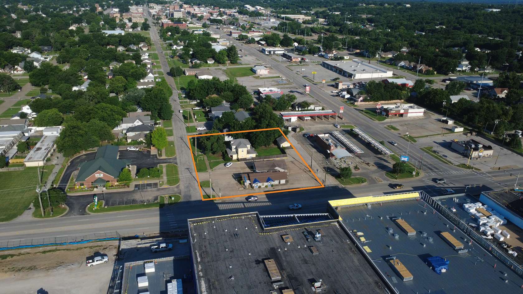 0.86 Acres of Land for Lease in Sapulpa, Oklahoma