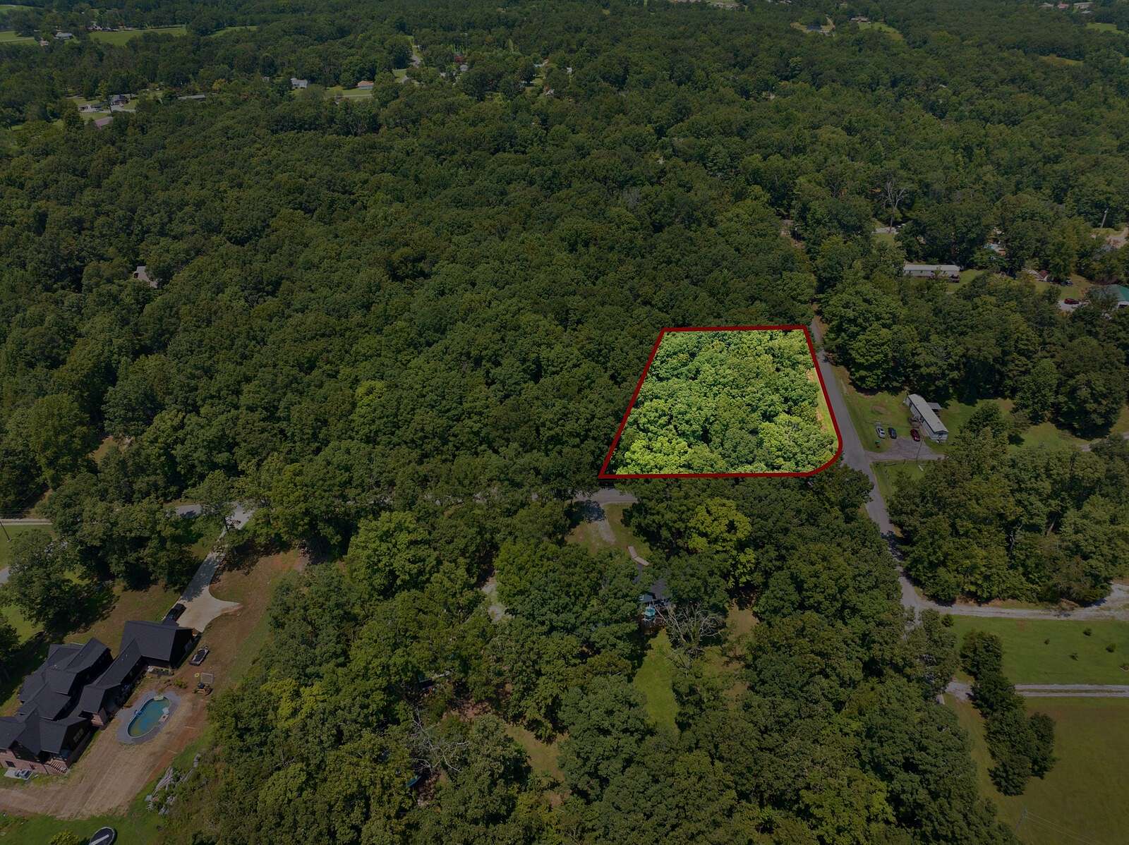 1.18 Acres of Residential Land for Sale in Bon Aqua, Tennessee