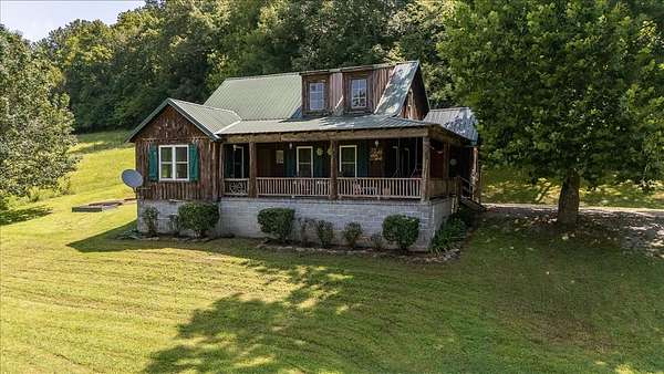1.8 Acres of Land with Home for Sale in Lawrenceburg, Tennessee