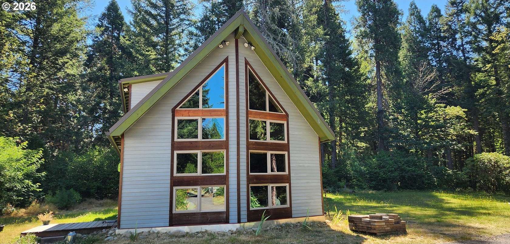 6.43 Acres of Land with Home for Sale in Blue River, Oregon