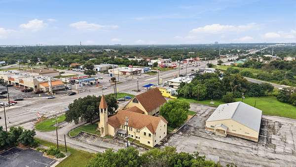 6.29 Acres of Improved Mixed-Use Land for Sale in San Antonio, Texas