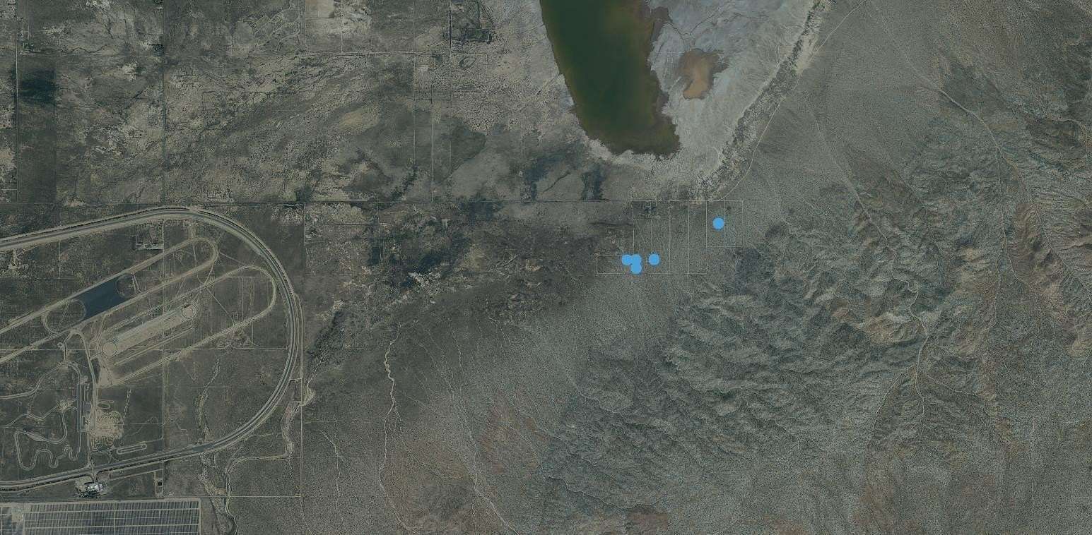 12.7 Acres of Land for Sale in Cantil, California