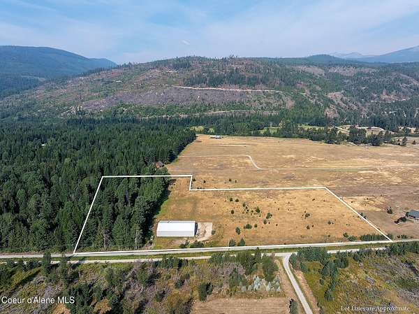 10 Acres of Recreational Land for Sale in Naples, Idaho