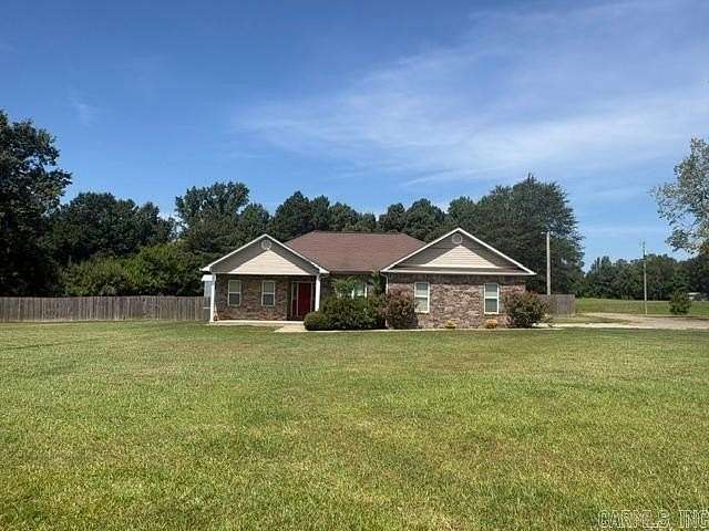 3 Acres of Land with Home for Sale in Hope, Arkansas