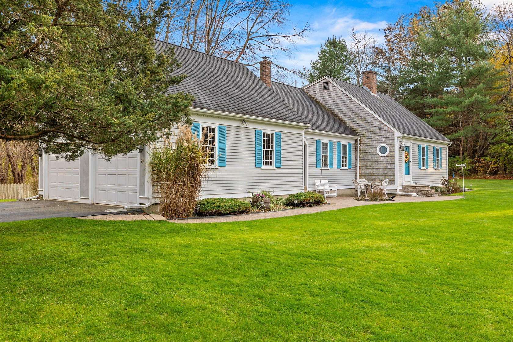 1.72 Acres of Land with Home for Sale in Kingston, Massachusetts