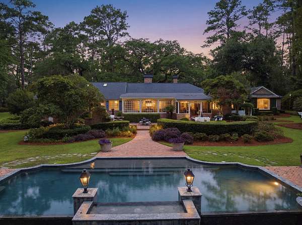 9.6 Acres of Land with Home for Sale in Tallahassee, Florida
