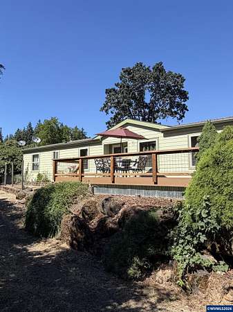 2.45 Acres of Land with Home for Sale in Silverton, Oregon