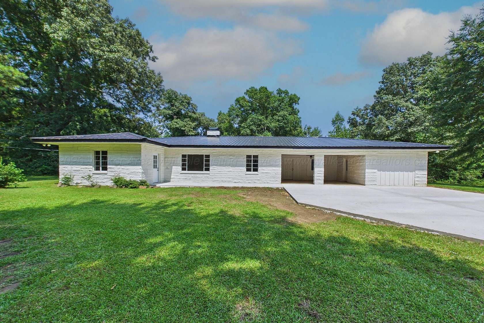 2 Acres of Land with Home for Sale in Jasper, Alabama