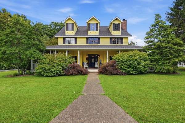 29.6 Acres of Land with Home for Sale in Crossville, Tennessee