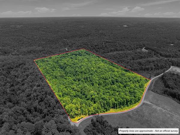 29.8 Acres of Recreational & Residential Land for Sale in Stewart, Tennessee