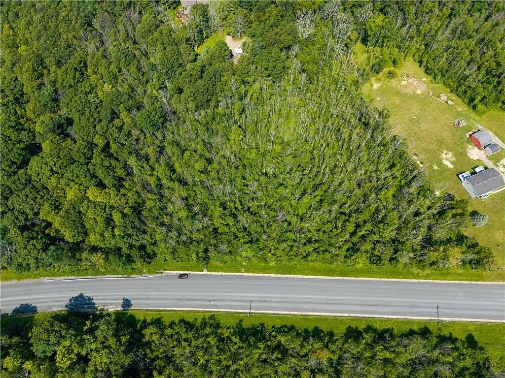 4 Acres of Residential Land for Sale in Canandaigua, New York