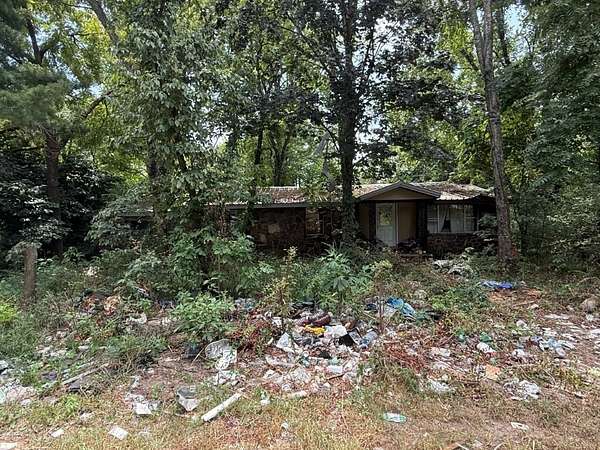 2 Acres of Improved Residential Land for Sale in Mountainburg, Arkansas
