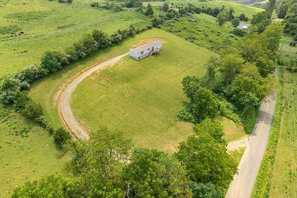 3.39 Acres of Land with Home for Sale in Draper, Virginia