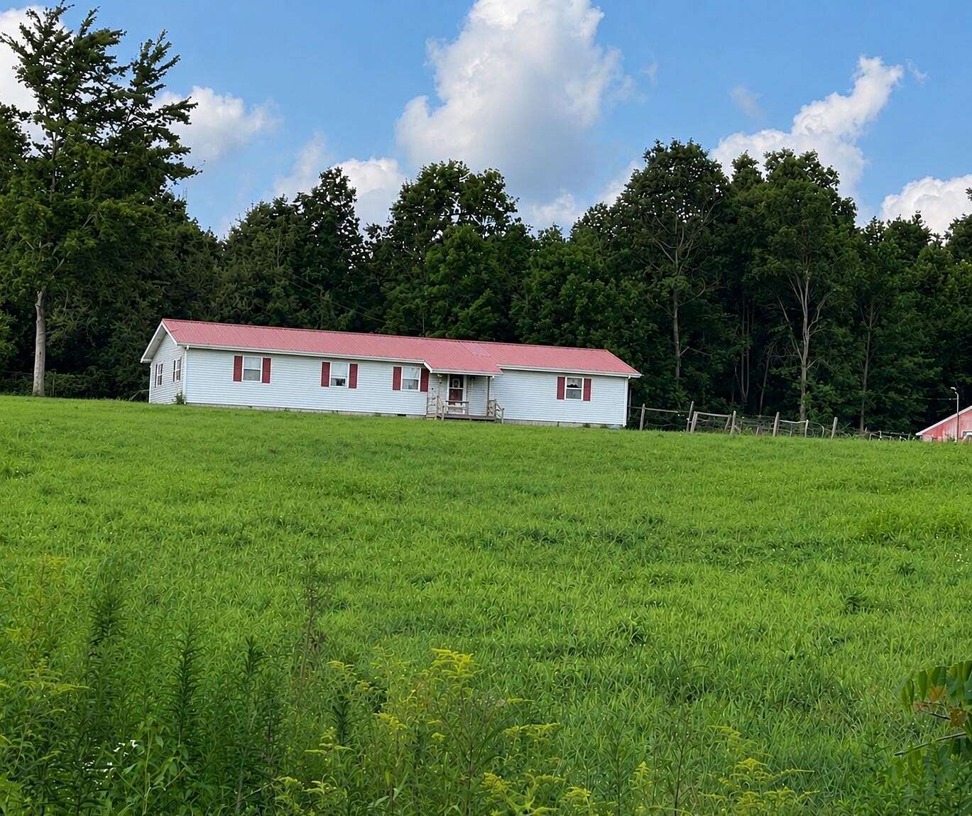 23 Acres of Land with Home for Sale in Morehead, Kentucky