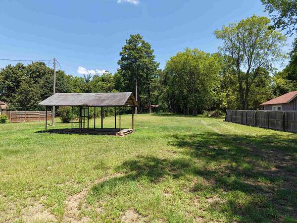 0.42 Acres of Land for Sale in Gladewater, Texas