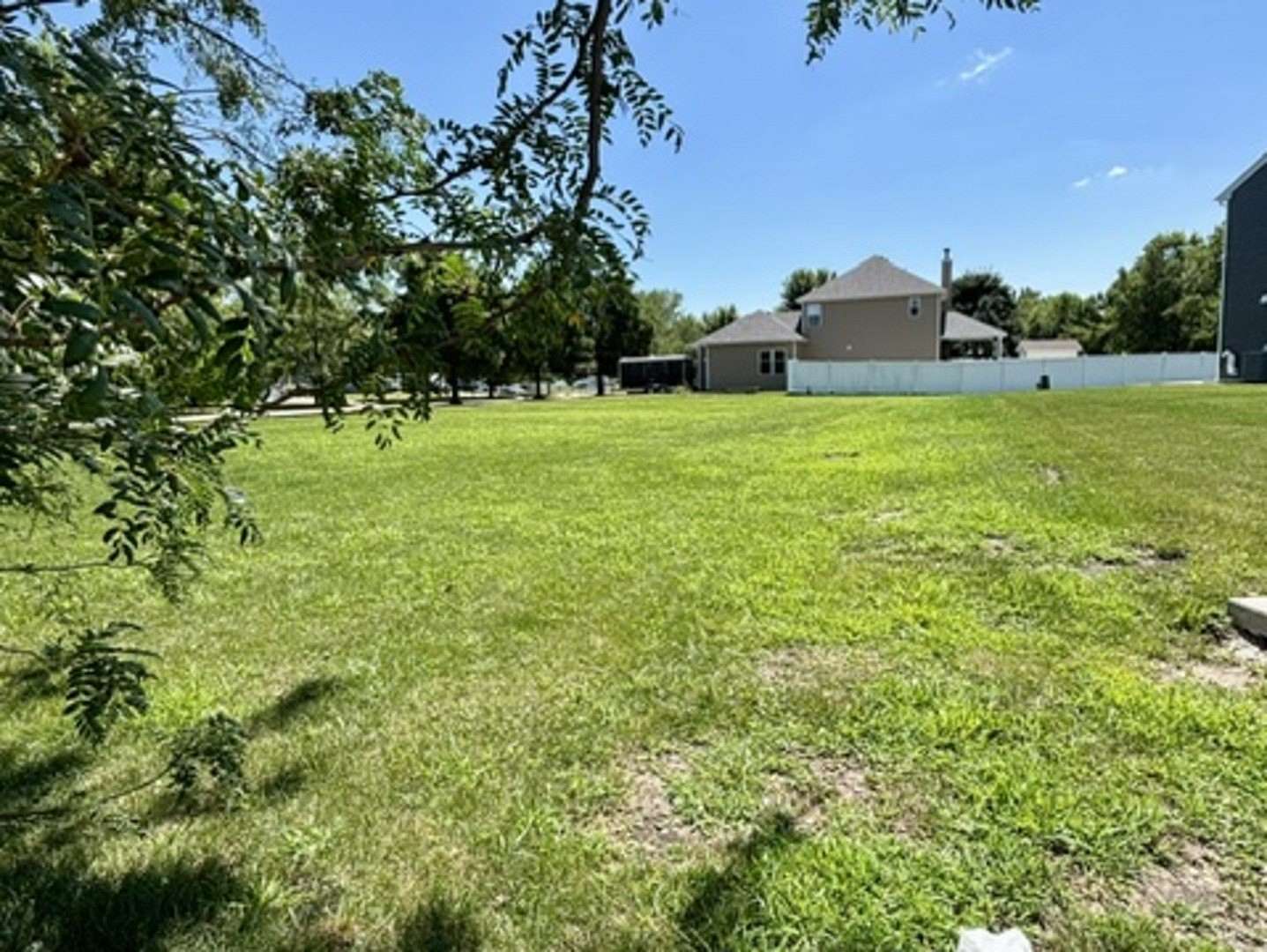 0.32 Acres of Residential Land for Sale in Joliet, Illinois