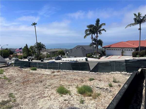 1.1 Acres of Residential Land for Sale in San Clemente, California