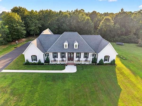 4.83 Acres of Land with Home for Sale in Picayune, Mississippi