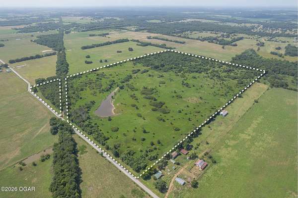 100 Acres of Land for Sale in Sarcoxie, Missouri