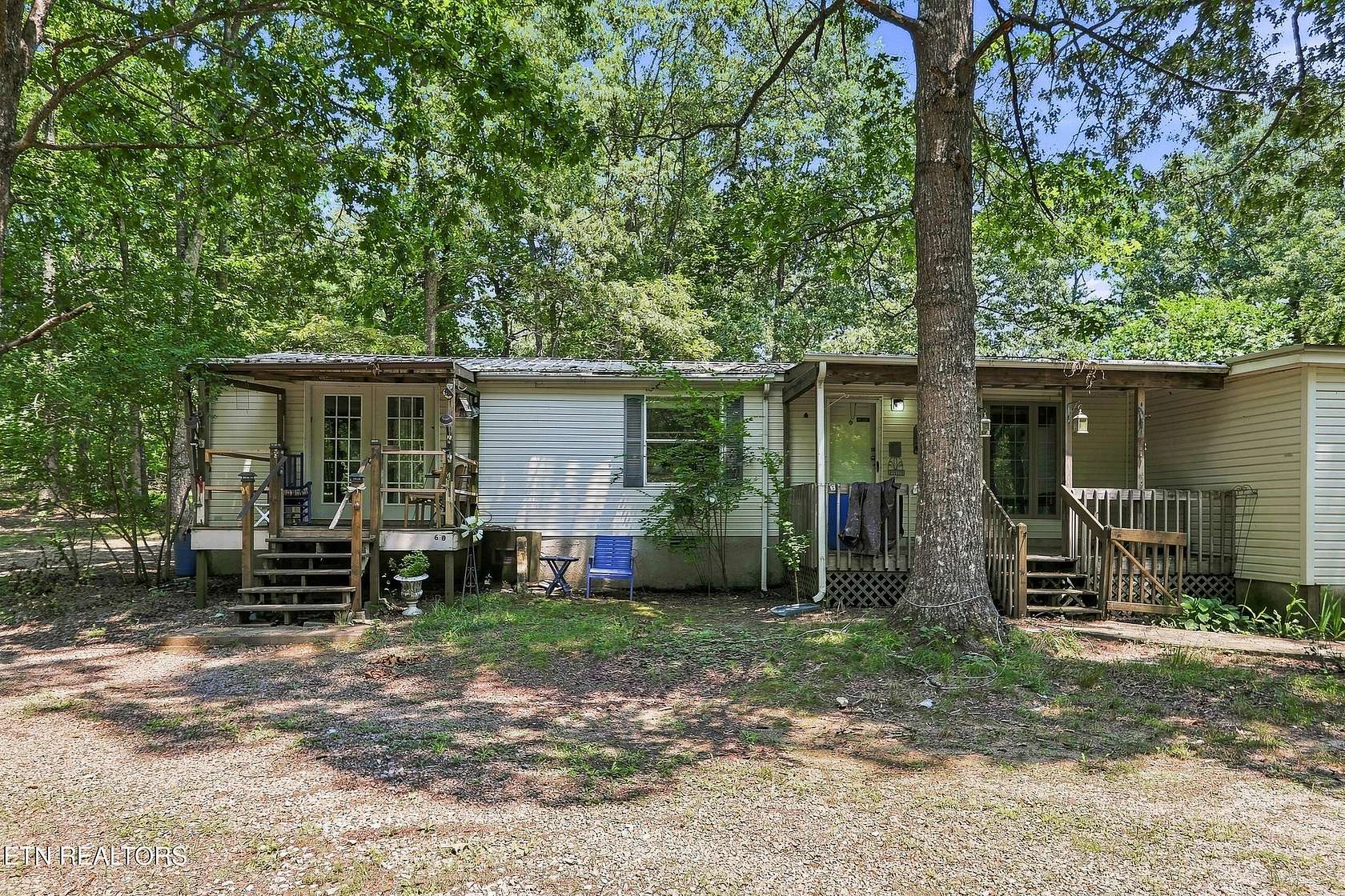 4.23 Acres of Land with Home for Sale in Crossville, Tennessee