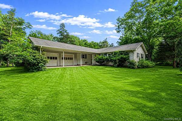 11.2 Acres of Land with Home for Sale in Middle Island, New York