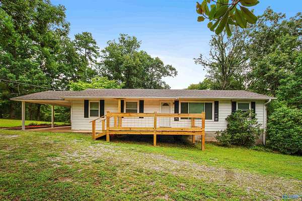 8 Acres of Land with Home for Sale in Union Grove, Alabama