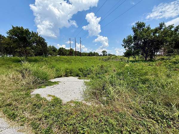 13.4 Acres of Land for Sale in Neosho, Missouri