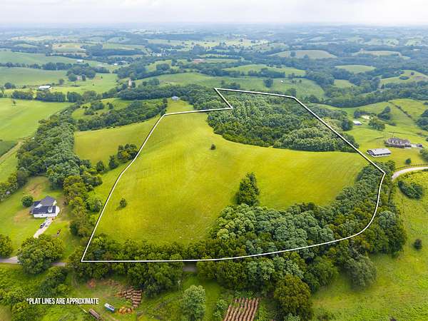21.5 Acres of Land for Sale in Paris, Kentucky