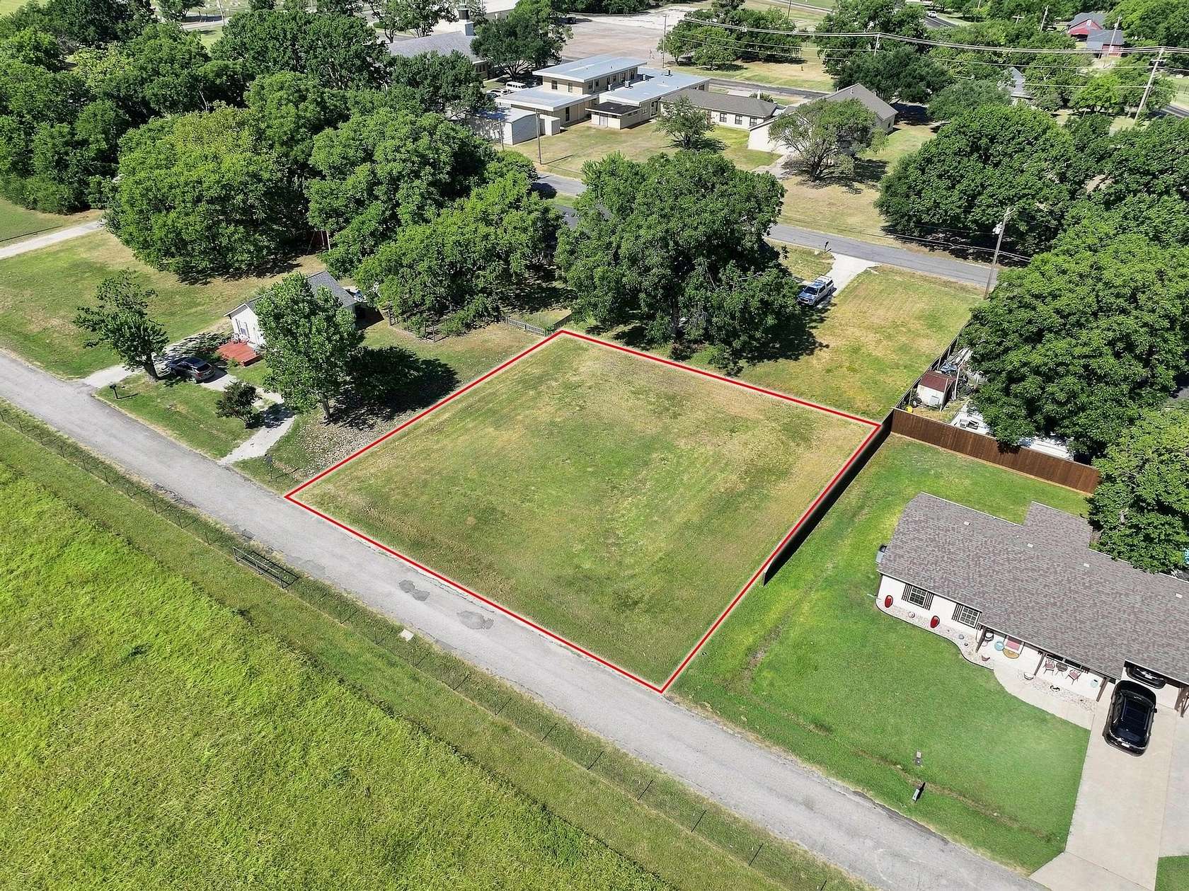 0.25 Acres of Residential Land for Sale in Pilot Point, Texas