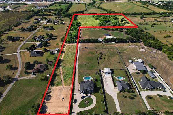 15.5 Acres of Land for Sale in Sanger, Texas